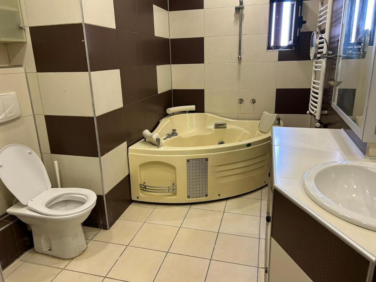 Bucharest City Center Apartment Ngoại thất bức ảnh